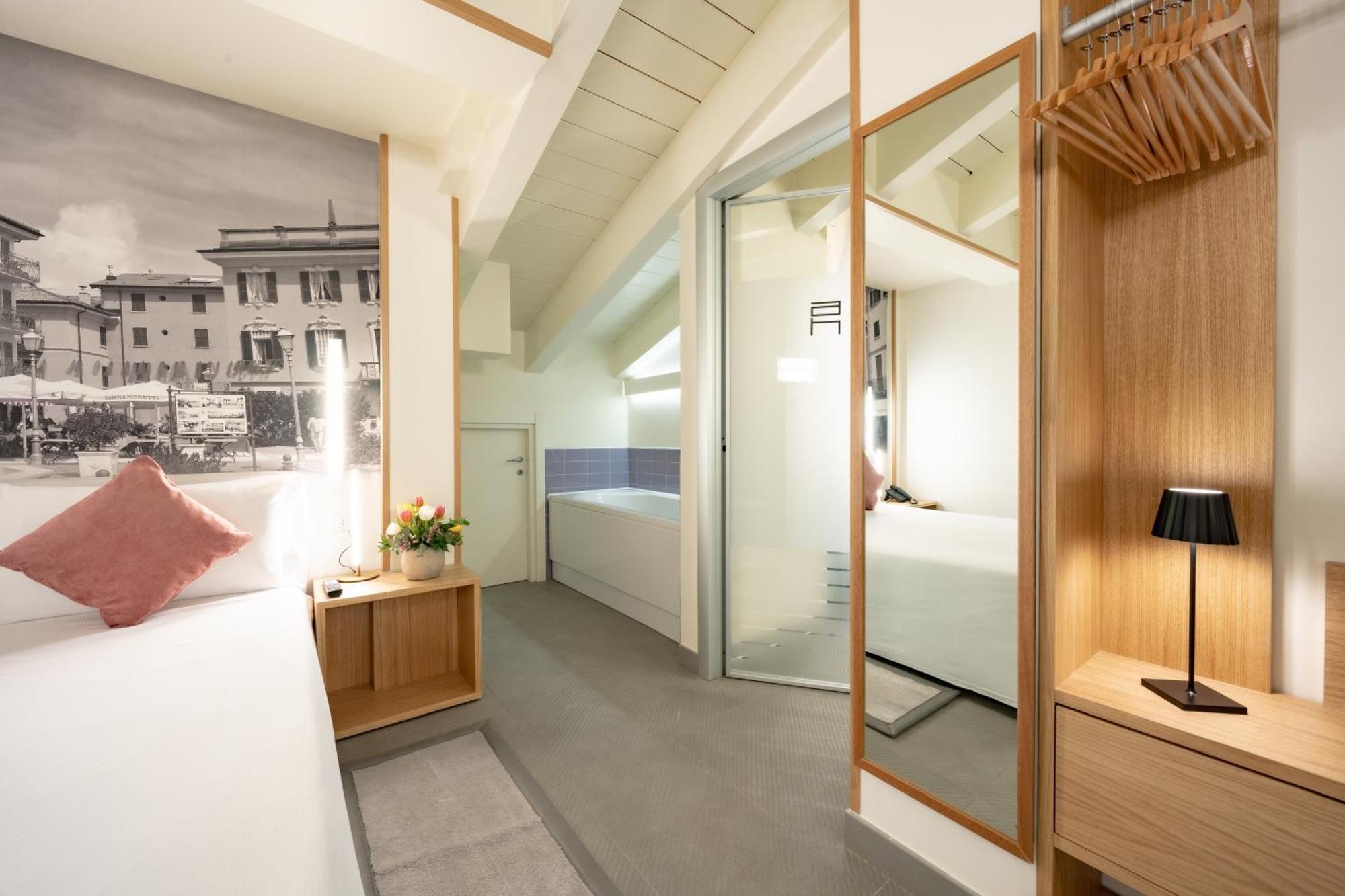 Avenue Boutique Hotel Como Oda fotoğraf